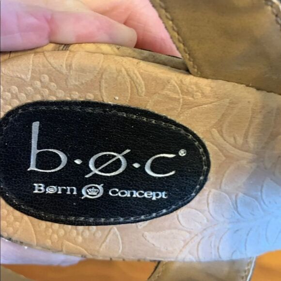 b.o.c. BORN Concepts 4” wedge size 10 - Picture 3 of 5
